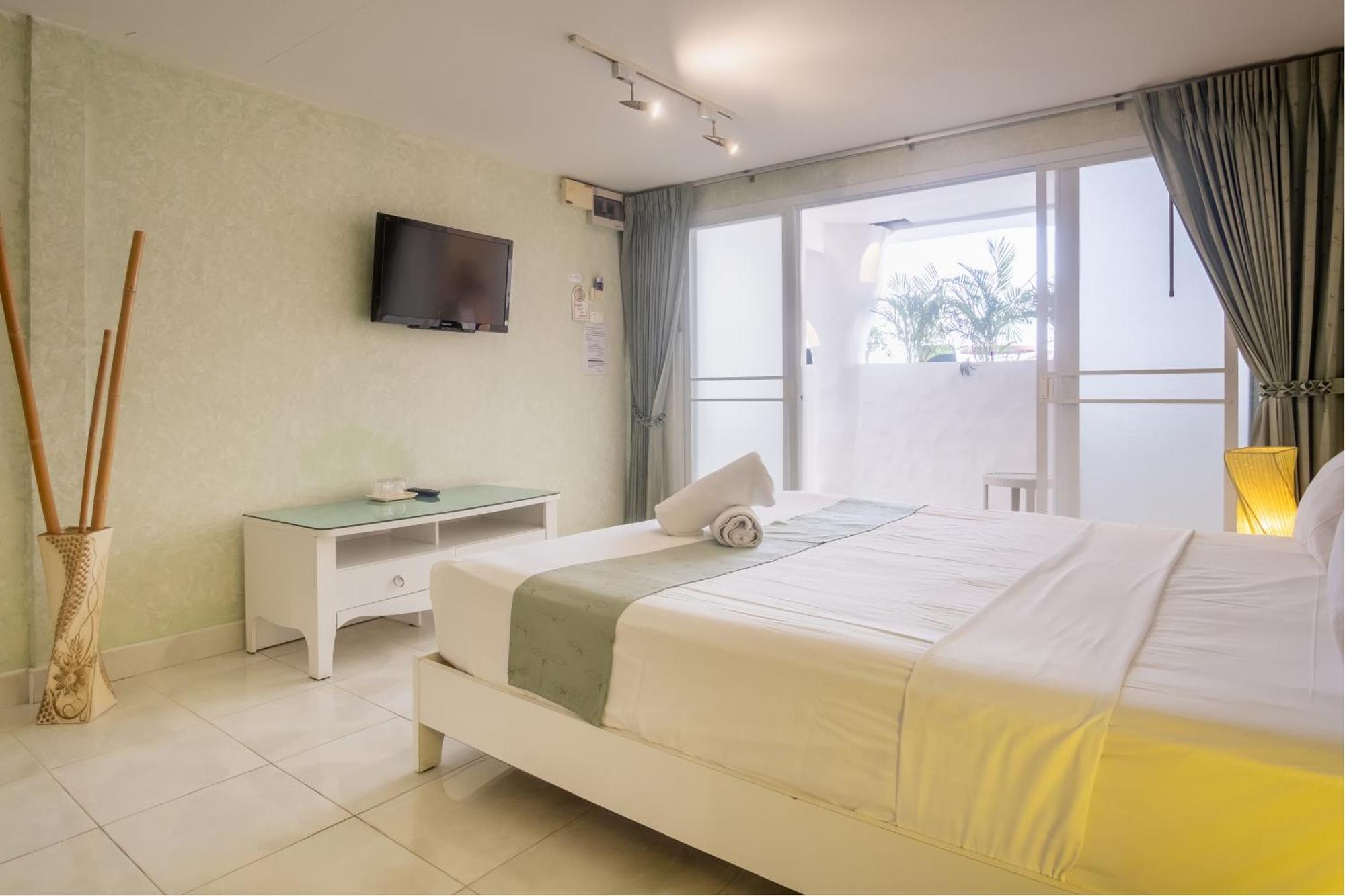 Windy Inn Hotel Pattaya Room photo